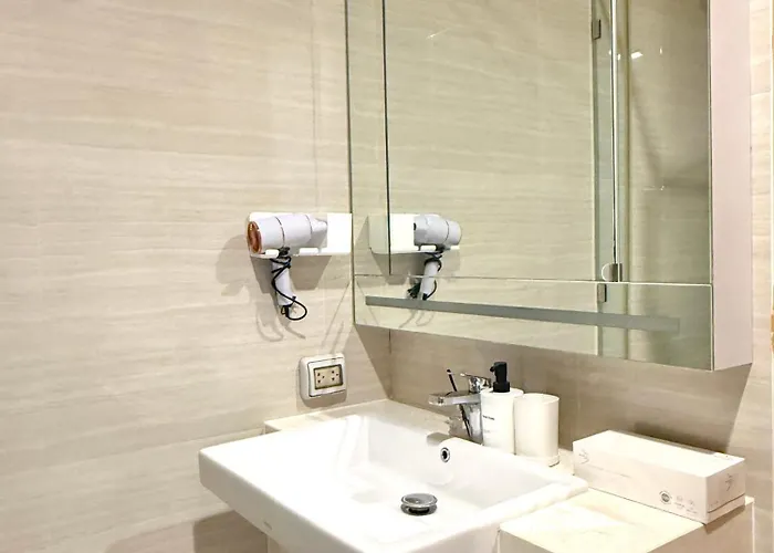 6minbts Private 2br+bath Balconies Wifi1gb Parking * بانكوك