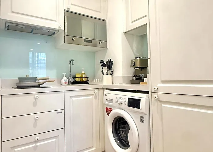6minbts Private 2br+bath Balconies Wifi1gb Parking شقة بانكوك