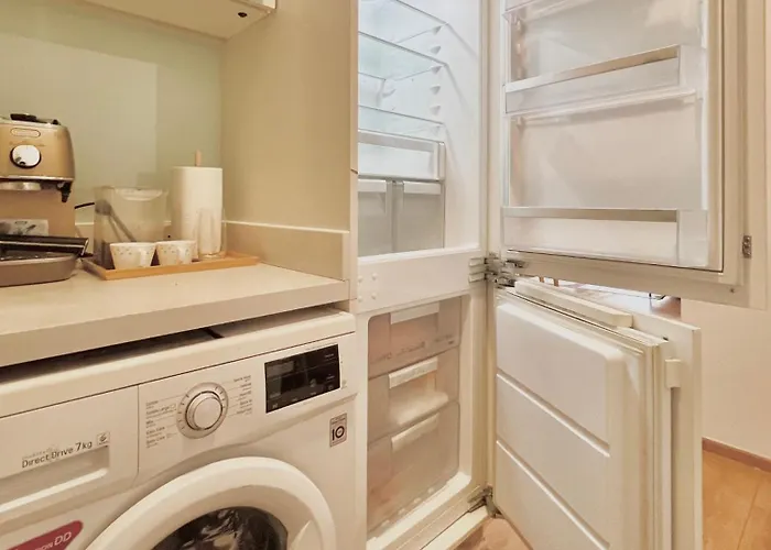 6minbts Private 2br+bath Balconies Wifi1gb Parking بانكوك